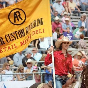 Meet your Posher, Erika